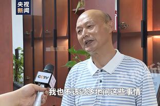 文班：我们适应了索汉打控卫 我也全力支持他